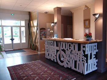 Brit Hotel Du Golf Le Lodge Salies-de-Béarn Zewnętrze zdjęcie